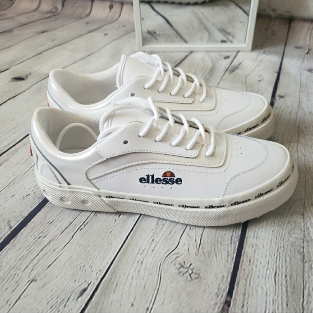 Ellesse Alzina Leather Shoes in White Size 7